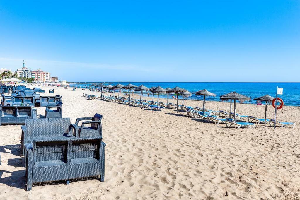 Апартаменты В Парковой Зоне С Видом На Море La Mata  Zewnętrze zdjęcie