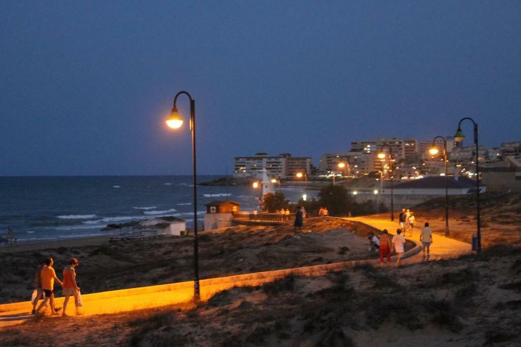 Апартаменты В Парковой Зоне С Видом На Море La Mata  Zewnętrze zdjęcie